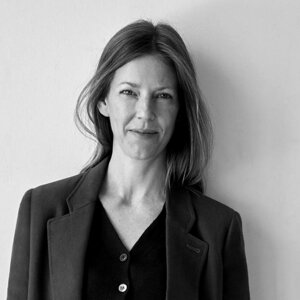 Holly Stevenson headshot