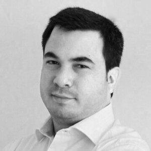 Ivan Leider headshot