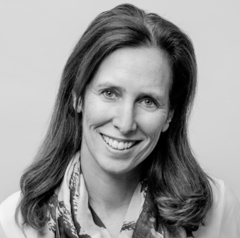 Debbie Halpern headshot